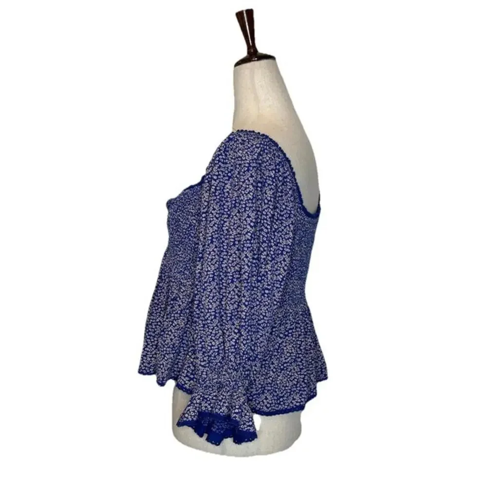 Free People Britnee Floral Cropped Peplum Smocked Puff Sleeve Top M Blue White - Picture 5 of 9